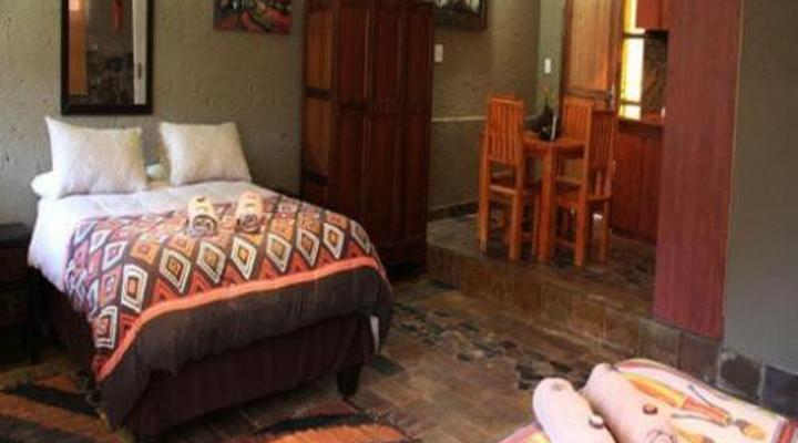 Emahlathini Farm Lodge