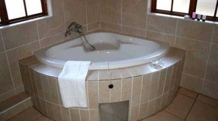 Monchique Guest House and Conference Centre