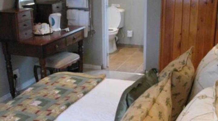 Sneezewood Farm B&B and Self-Catering Cottage