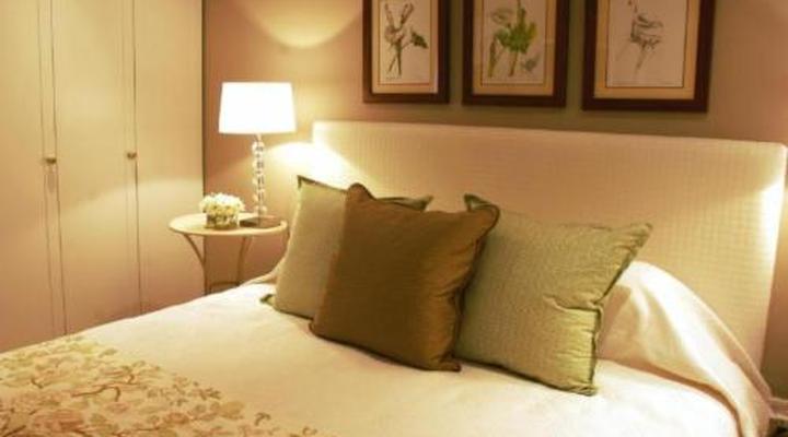 Sneezewood Farm B&B and Self-Catering Cottage