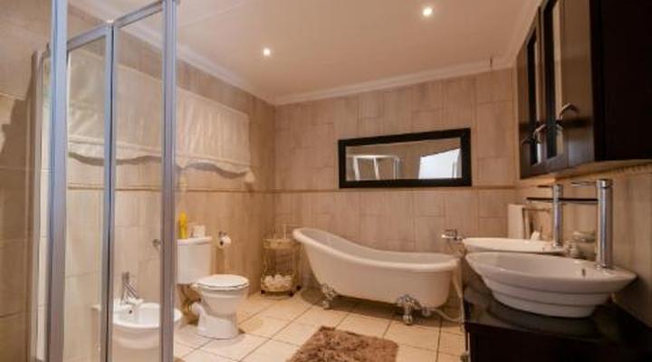 Zuikerkop Country Game Lodge