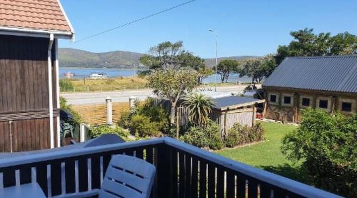 Lakeside Motel & Self-catering