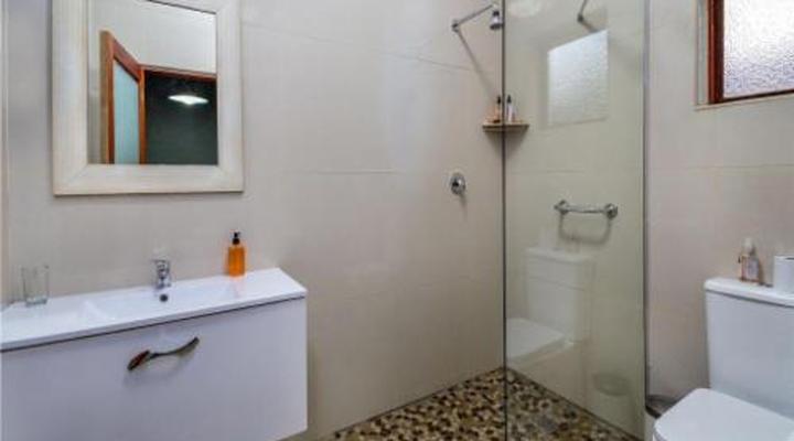 Mountain Dew Guest House