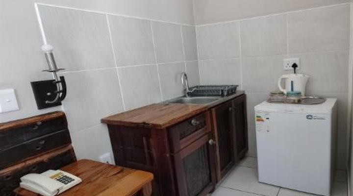 Bird's Nest Guest House