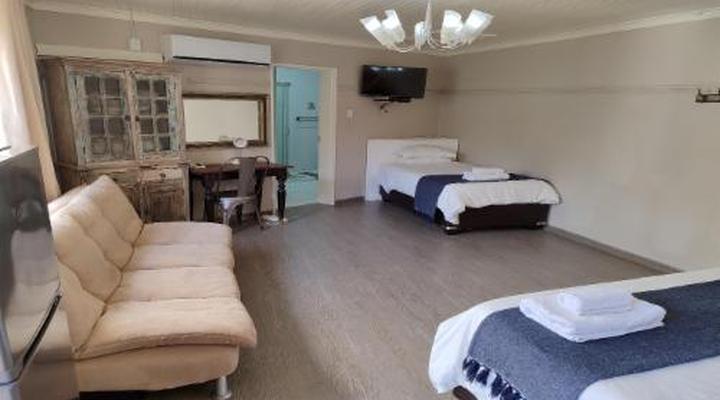 Bird's Nest Guest House