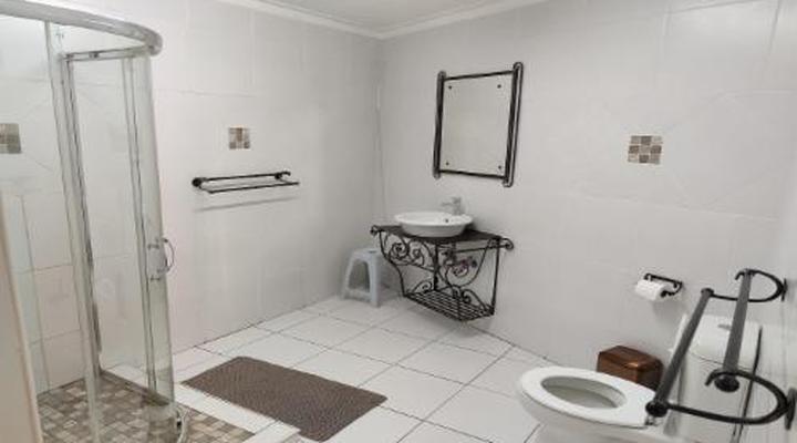 Bird's Nest Guest House