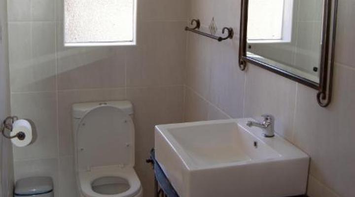 Bird's Nest Guest House