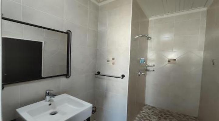 Bird's Nest Guest House