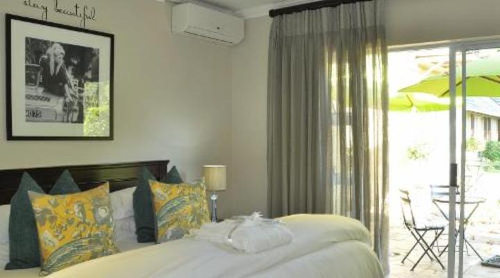 Leaves Exclusive Guest House