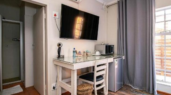 The Doors Inn Guesthouse