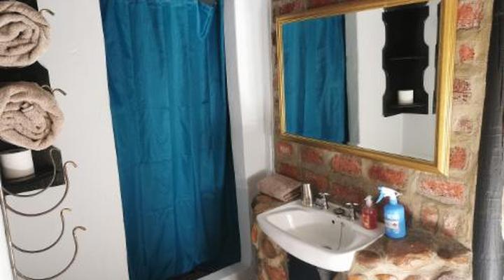 Fynbos Guest Farm & Animal Sanctuary