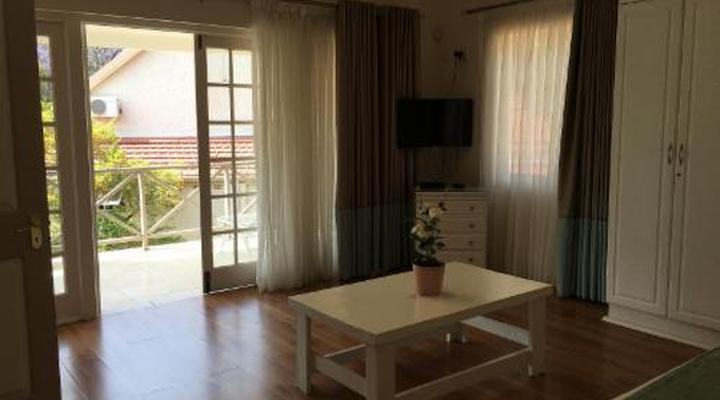 Peaches and Cream B&B