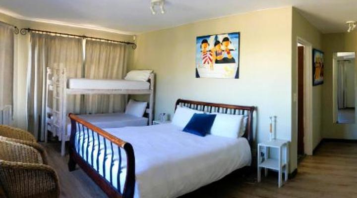 Hout Bay Backpackers