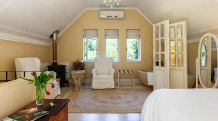 Orchard Cottage at Devon Castle