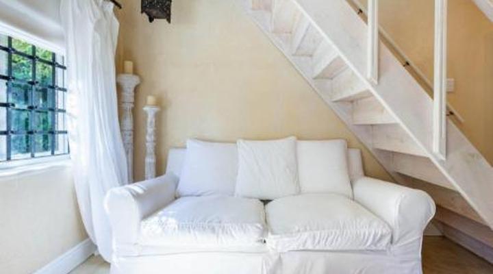 Orchard Cottage at Devon Castle