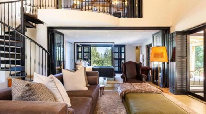 Orchard Cottage at Devon Castle