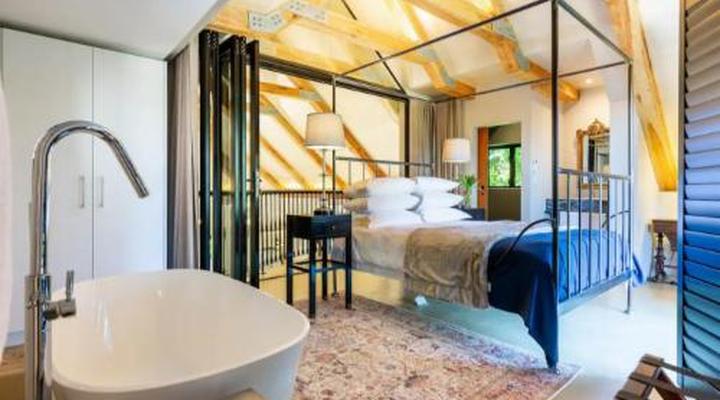 Orchard Cottage at Devon Castle