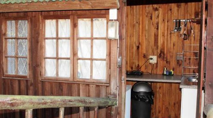 Treehouse River Lodge