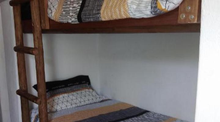 Jacobs Bay Backpackers - The Plot