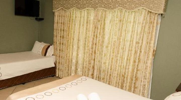 Rainbow Guest House & Tours