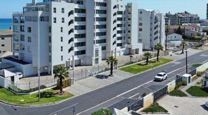 Blouberg Beachfront Accommodation