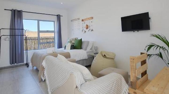 Blouberg Beachfront Accommodation