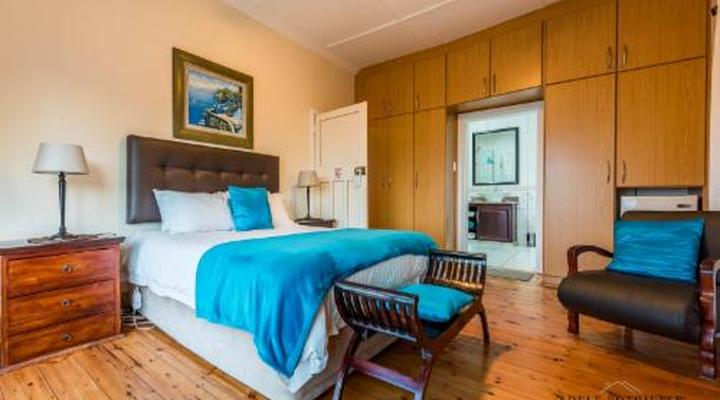 Aquamarine Guest House