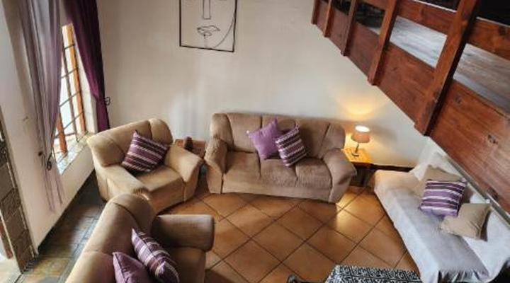 Six Valk Avenue Self Catering Guest House