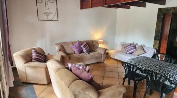 Six Valk Avenue Self Catering Guest House