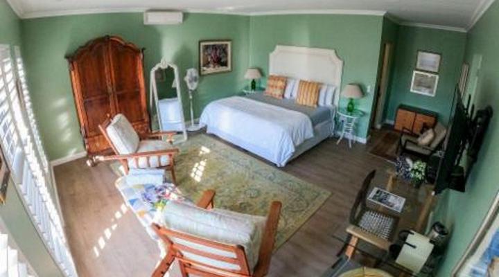 Vineyard Views Country House