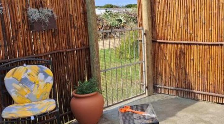 Pik 'n Wyntjie with Wood -Fired Hot Tub