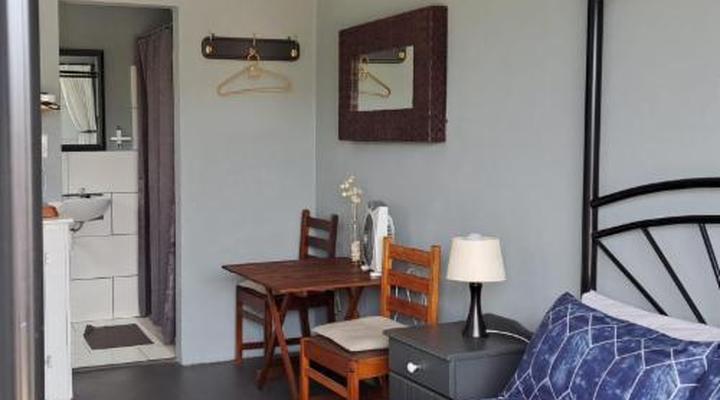 Pik 'n Wyntjie with Wood -Fired Hot Tub