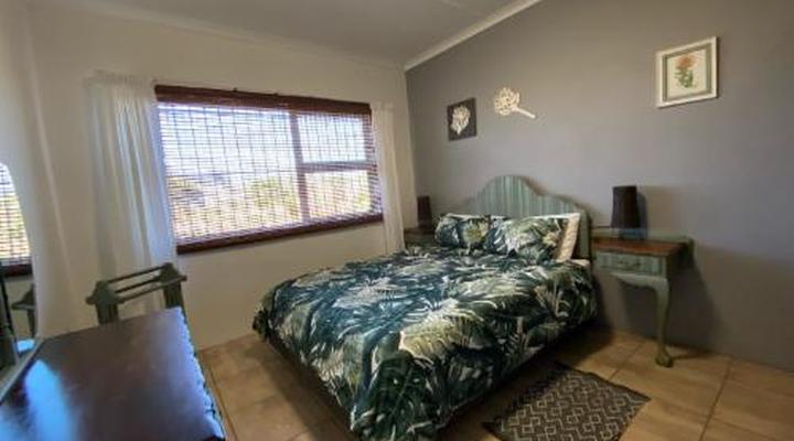 Pik 'n Wyntjie with Wood -Fired Hot Tub