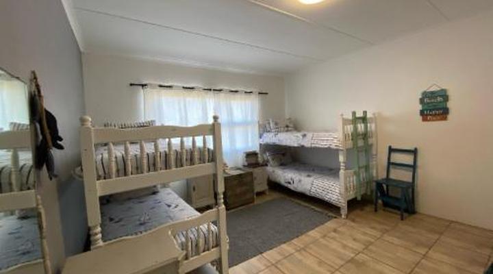 Pik 'n Wyntjie with Wood -Fired Hot Tub