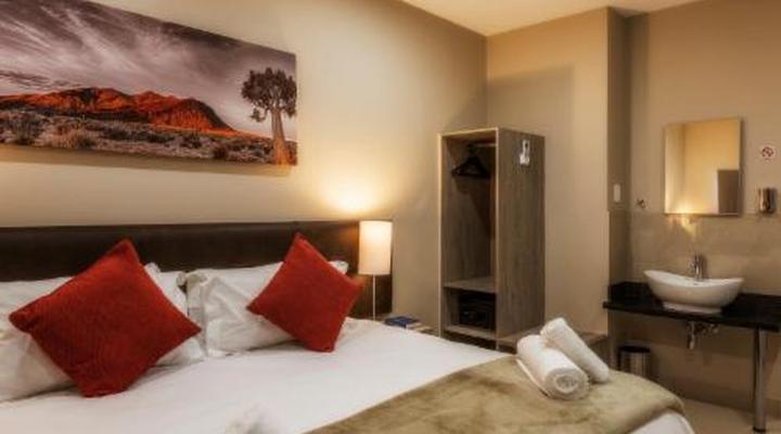 Springbok Inn by Country Hotels