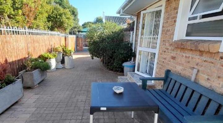 Vergenoegd Guest House