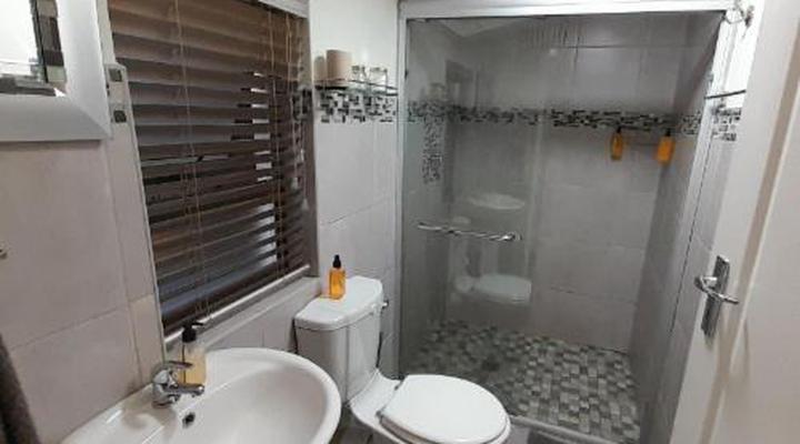 Vergenoegd Guest House