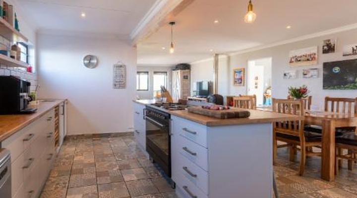 Afrovibe Beach Lodge