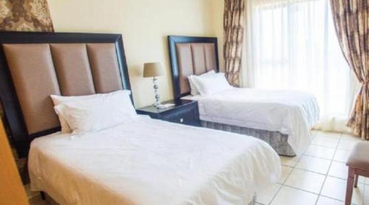 HoyoHoyo Acorns Lodge