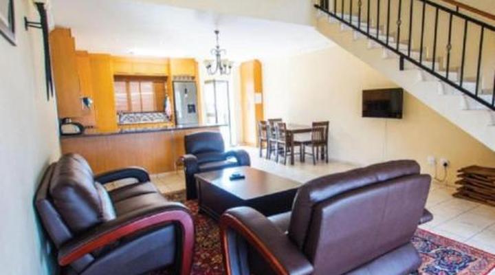 HoyoHoyo Acorns Lodge