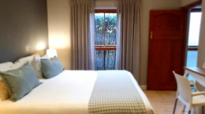 Two Fat Owls Guesthouse