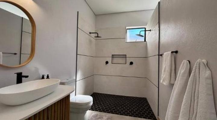 Wabi Sabie River House