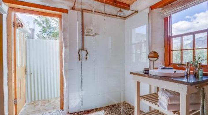 Olive Stone Farm and Cottages