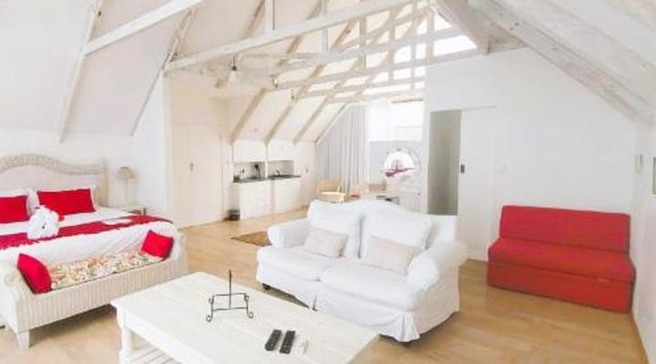 Whales Way Ocean Retreat B&B