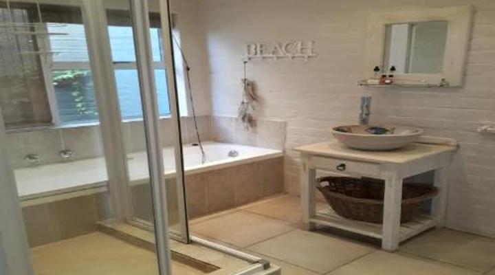 Whales Way Ocean Retreat B&B