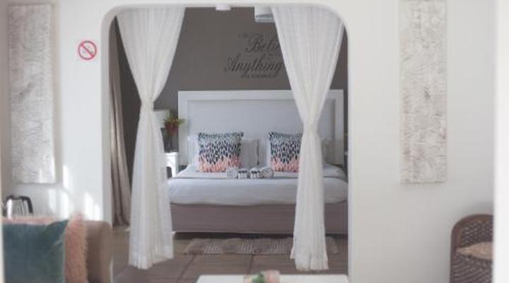 Caza Beach Guesthouse