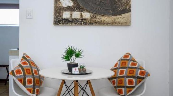 Caza Beach Guesthouse