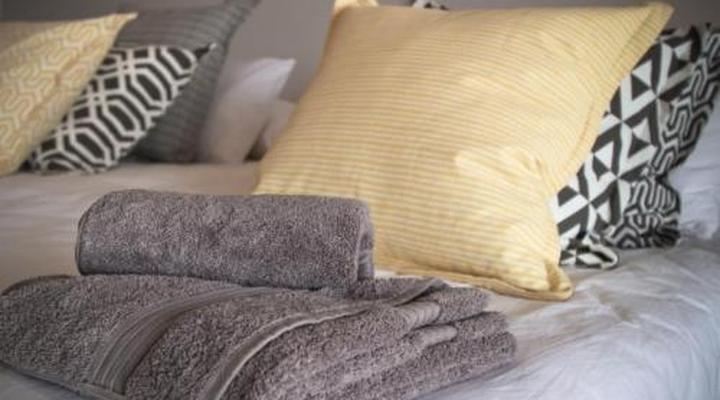 Sweet Thorn Retreat Airport Lodge