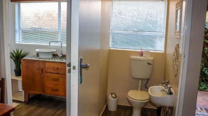 Huys Ten Bosch Guesthouse