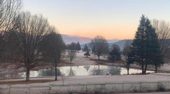 Sani Window Bed & Breakfast/Self Catering